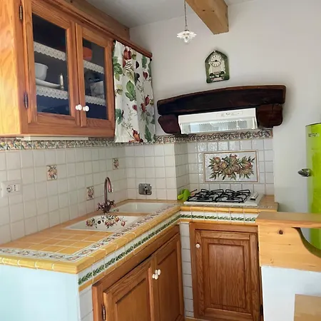 La Casetta Nel Bosco 度假居